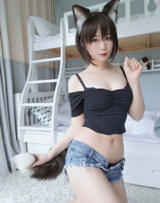 漂亮姐姐免费观看_国产剧天堂在线
