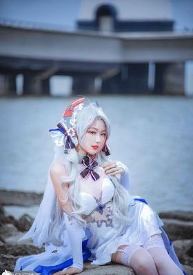 我的漂亮女老板在线播放_1080P电视剧在线观看